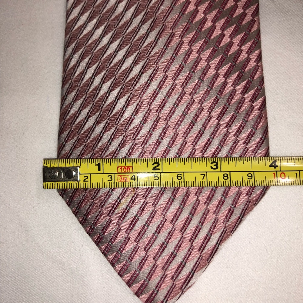 Men’s Perry Ellis Portfolio 100% Imported Silk tie